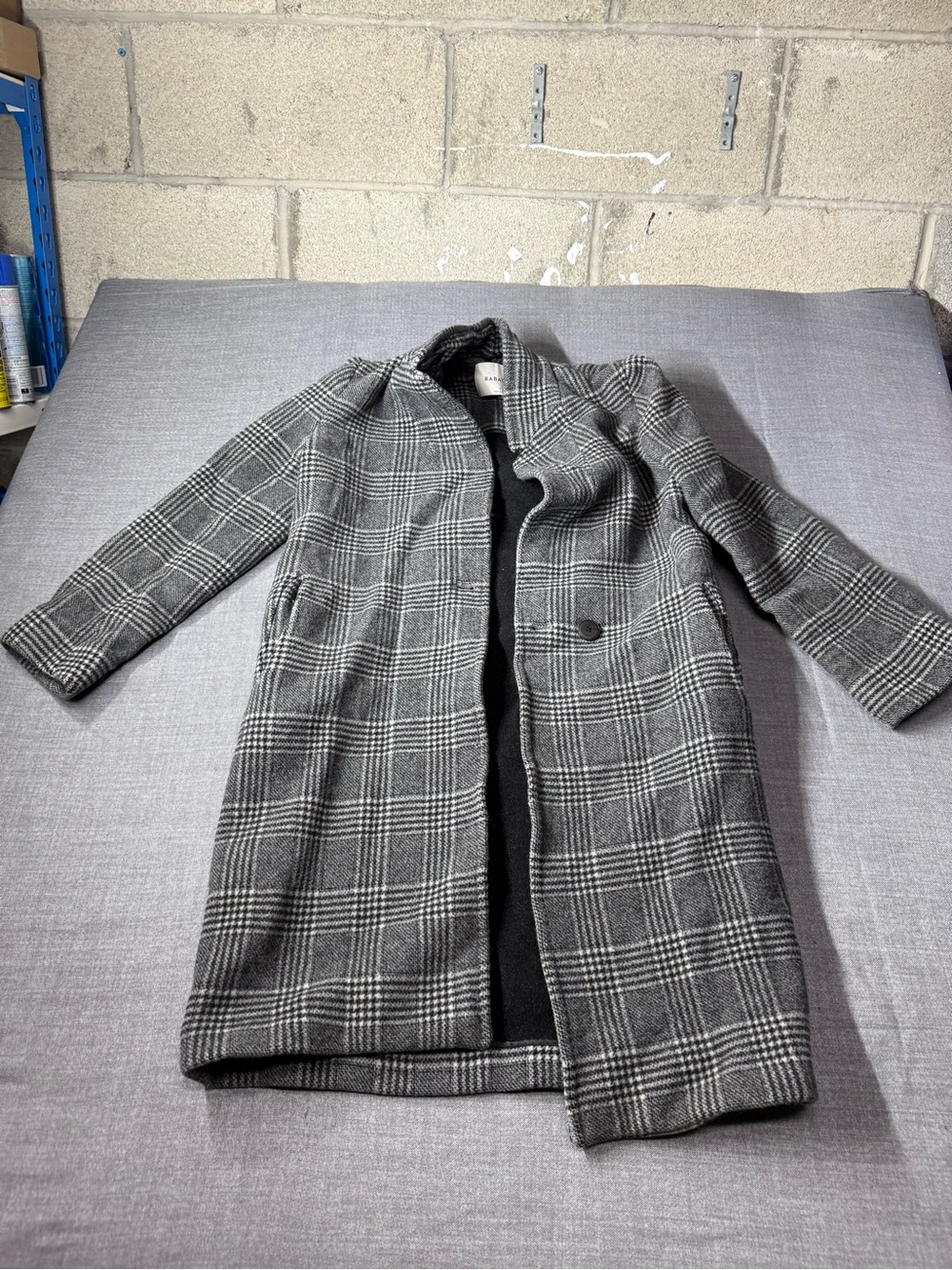 Aritzia wool-cashmere blend Gray Plaid mid- length  Coat
